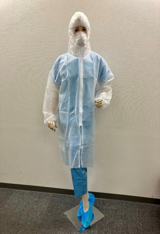フード付きで毛髪落着防止！！！着脱が容易な、工場見学者用白衣が登場！！！！